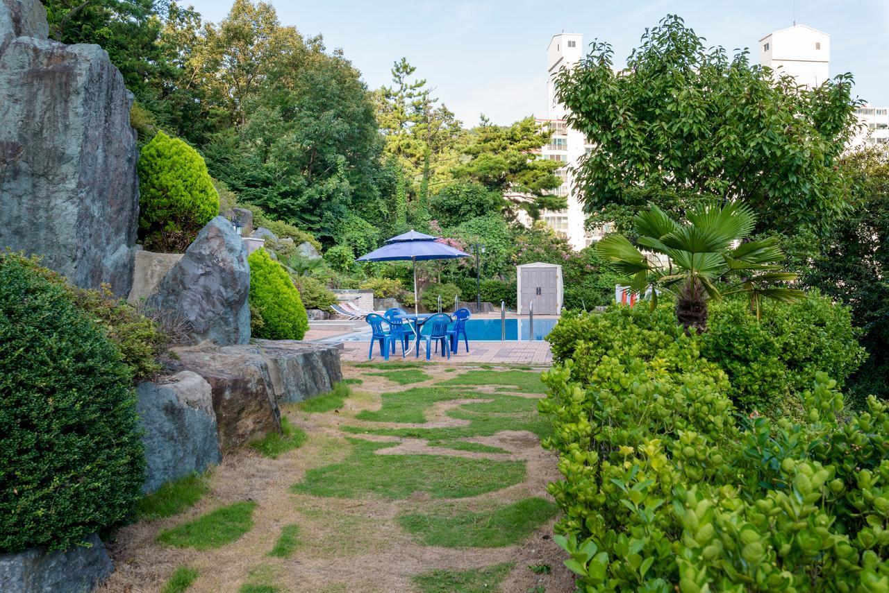 Home Fourest Resort Geoje Exterior foto